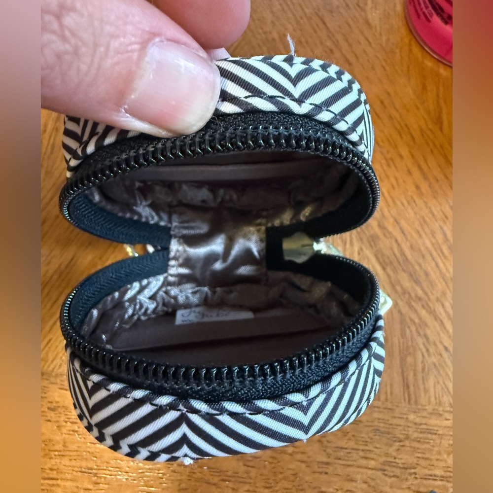 JUJUBE Pacifier Case - Picture 3 of 3
